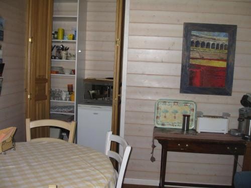 BnB Atelier de St. Maurice Hotel in Canton of Geneva