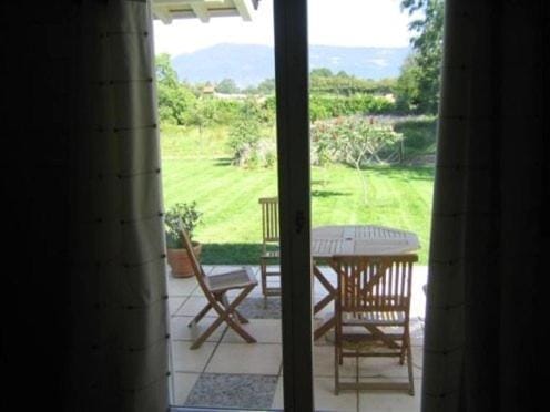 BnB Atelier de St. Maurice Hotel in Canton of Geneva