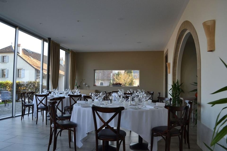 Auberge de Confignon Hotel in Canton of Geneva