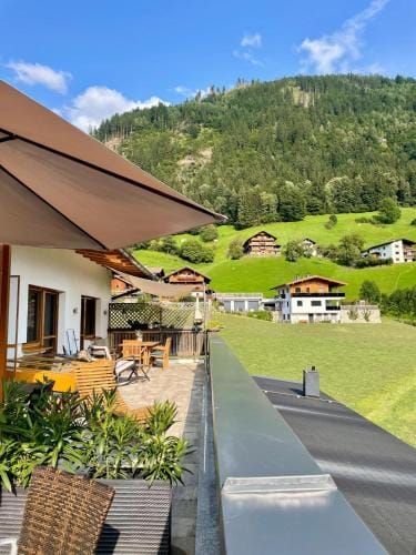 Restaurant Appartements Almdiele Hotel in Tyrol