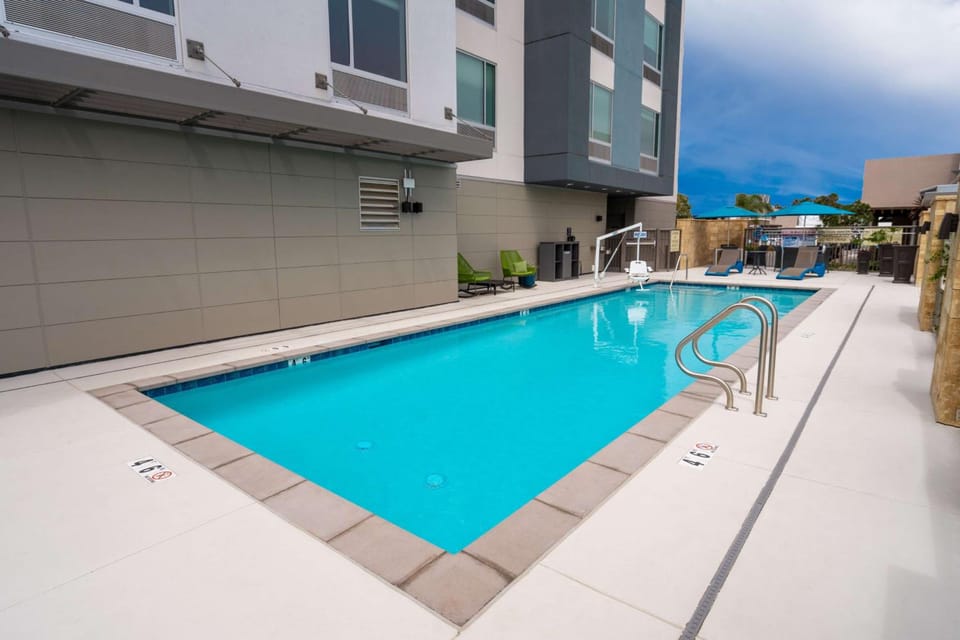 Hampton Inn & Suites Imperial Beach San Diego Hotel in Imperial Beach