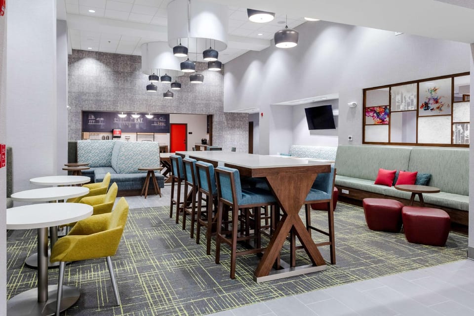 Hampton Inn & Suites by Hilton Avon Indianapolis Hotel in Indiana