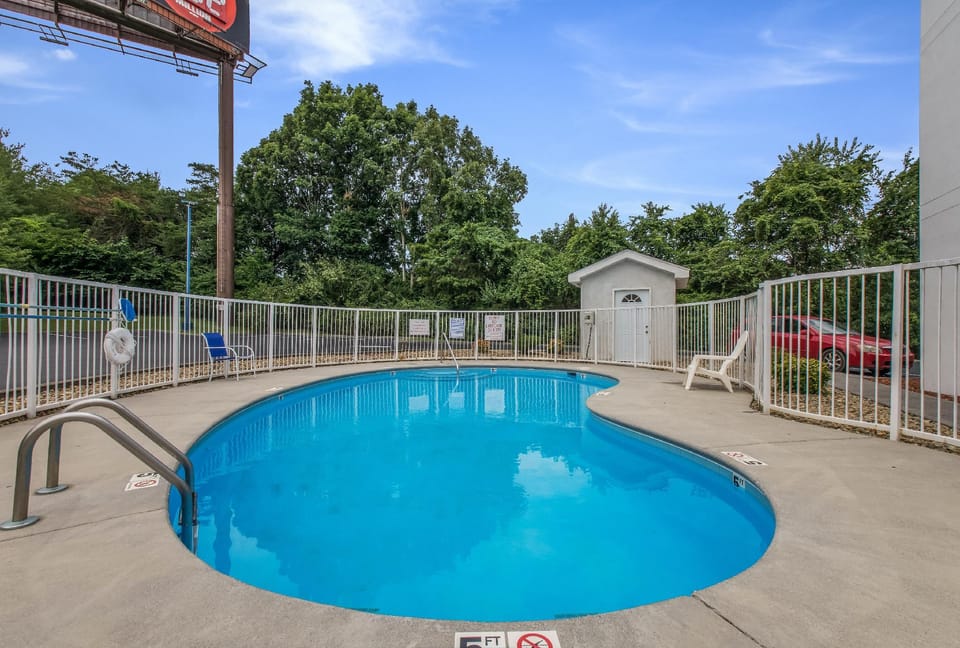 Americas Best Value Inn Knoxville East Hotel in Knoxville
