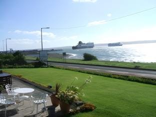 Cairnryan Bed and Breakfast Hotel in England