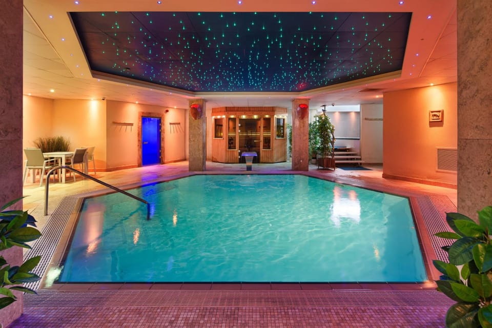 The Cliff Hotel & Spa Hotel in Wales