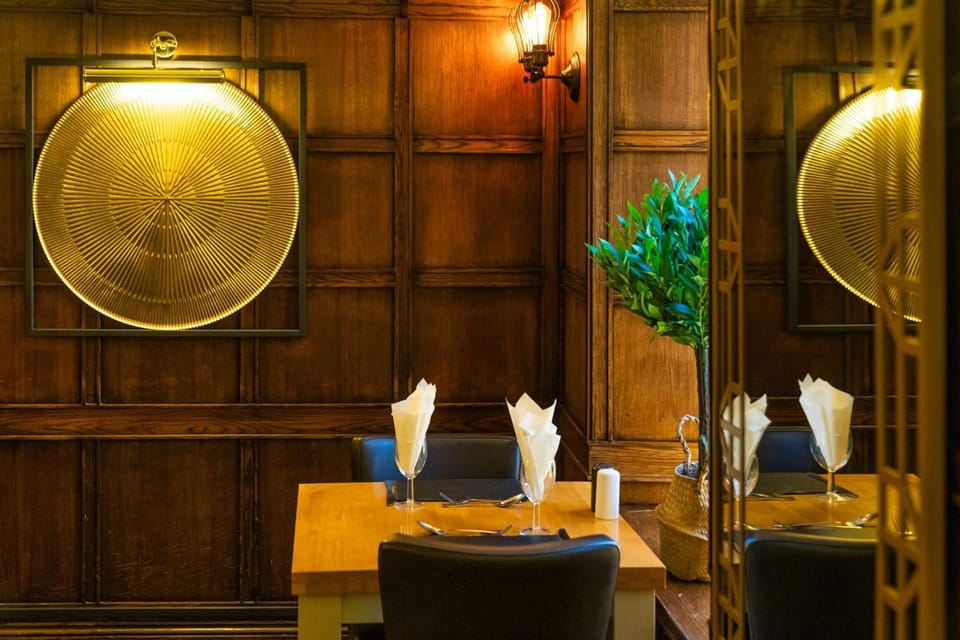 Boars Head Hotel Hotel in Carmarthen