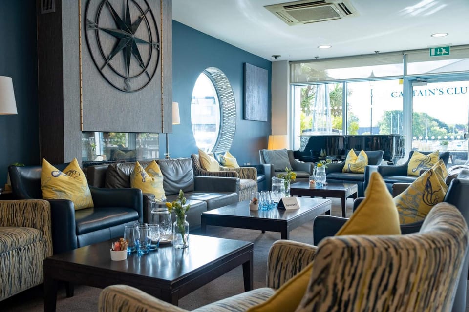 Captain's Club Hotel & Spa Hotel in Christchurch