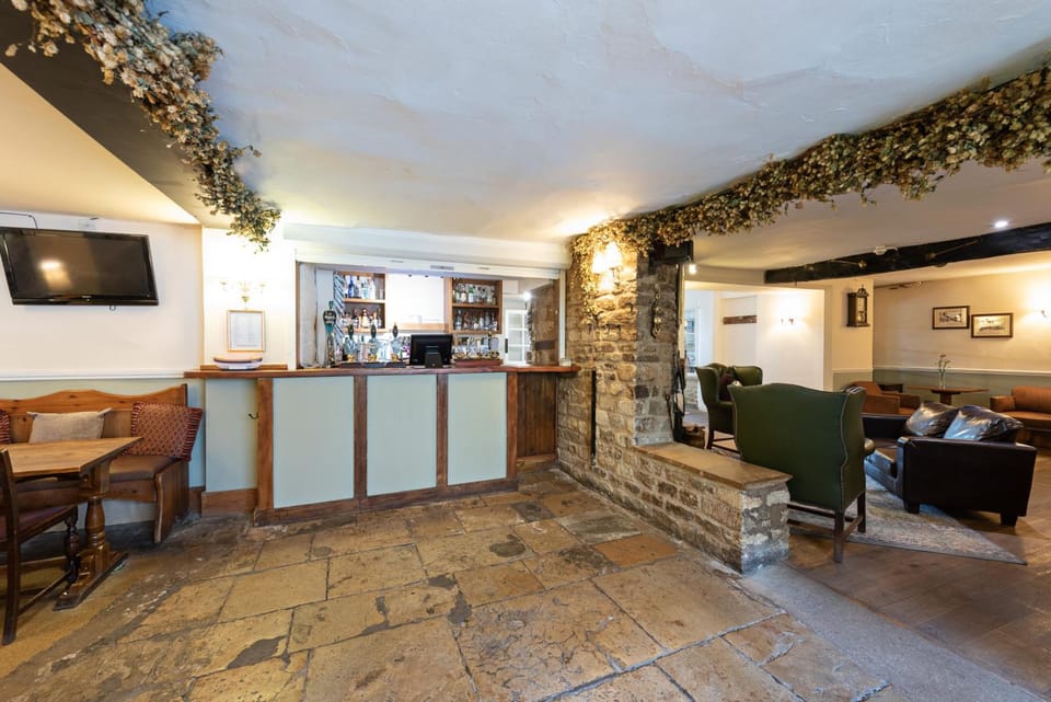 Corinium Hotel & Restaurant Hotel in Cirencester