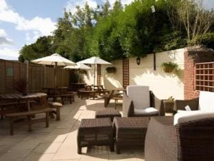 The Coleshill by Greene King Inns Inn in Metropolitan Borough of Solihull