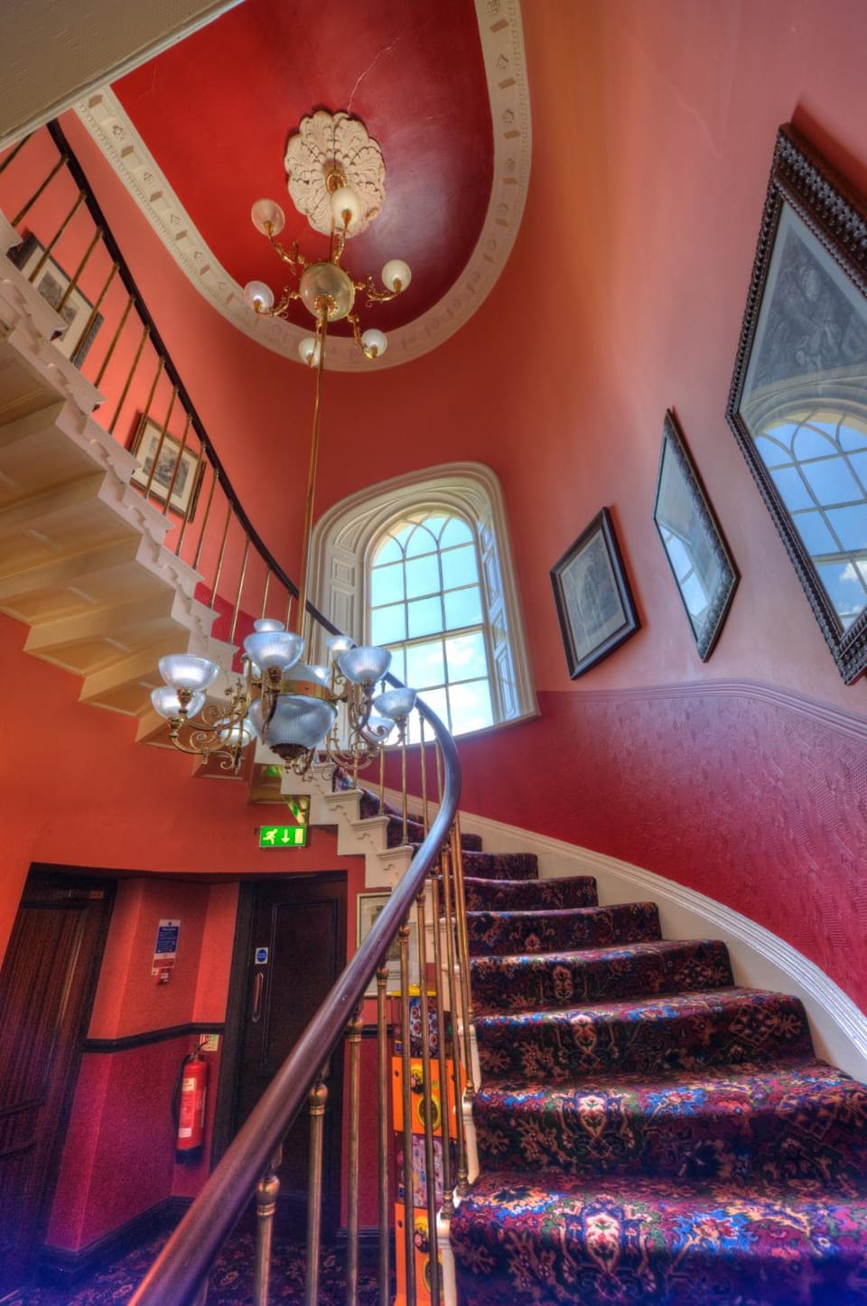 Elms Hotel by Good Night Inns Hotel in Bassetlaw District