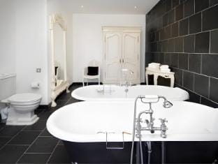 Woodlands Hotel Hotel in Leeds