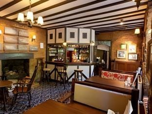 Bar/lounge