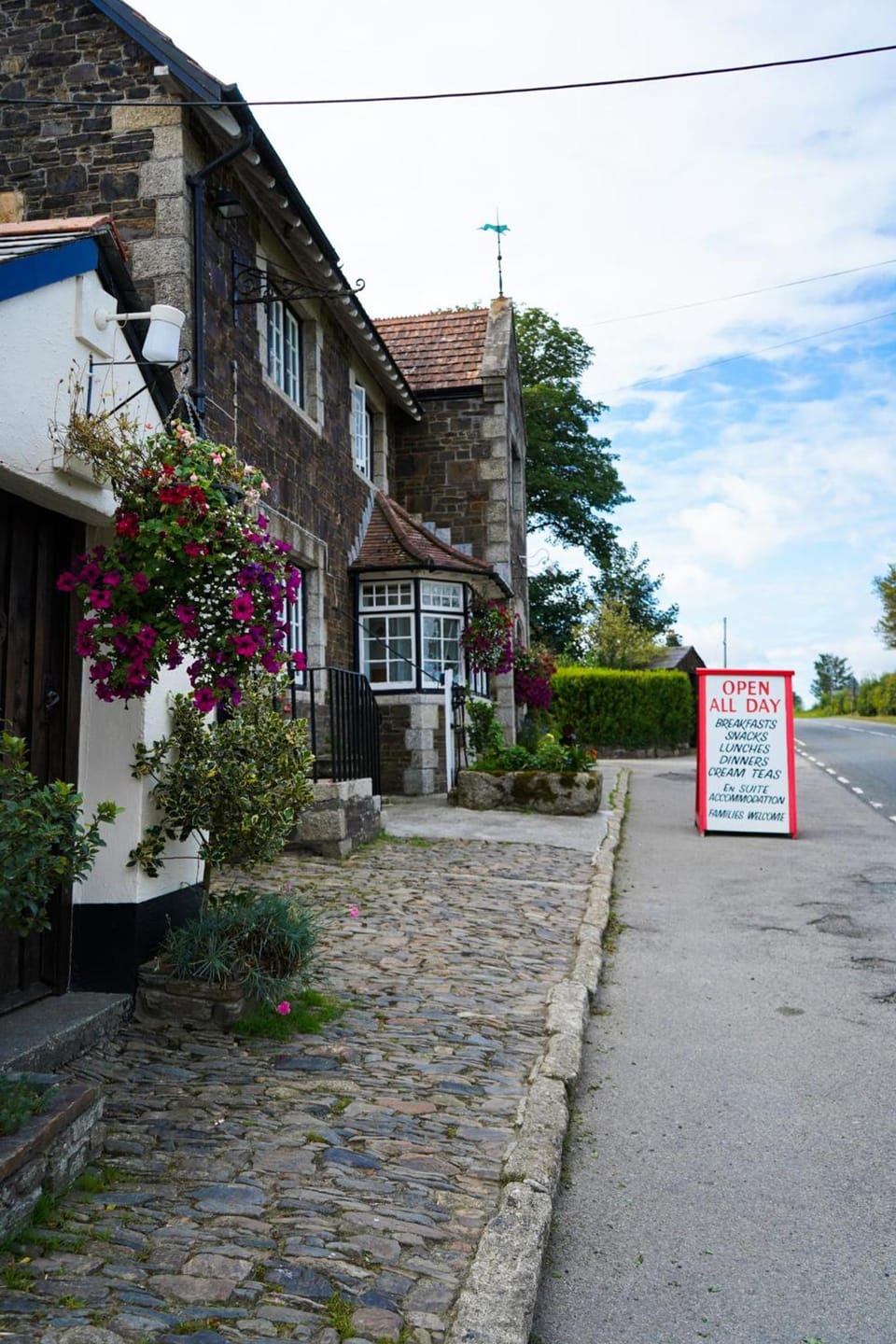 Fox & Hounds Hotel Hotel in West Devon District