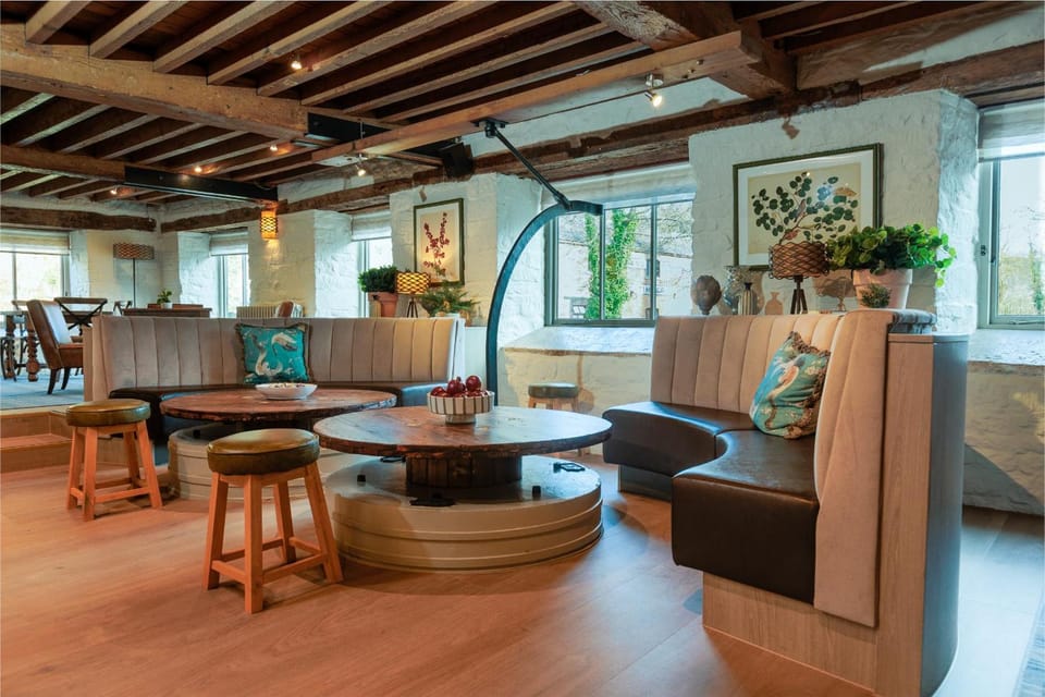 Bar/lounge