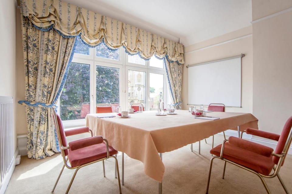 The Walnut Tree Hotel Hotel in Taunton Deane