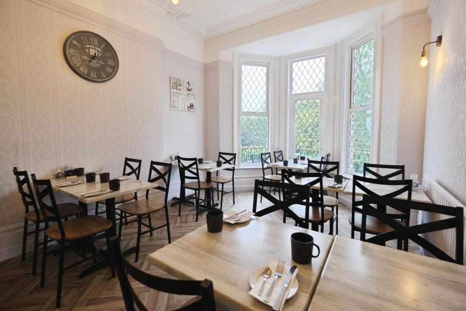 Rowcroft Lodge Guest House B&B Hotel in Paignton