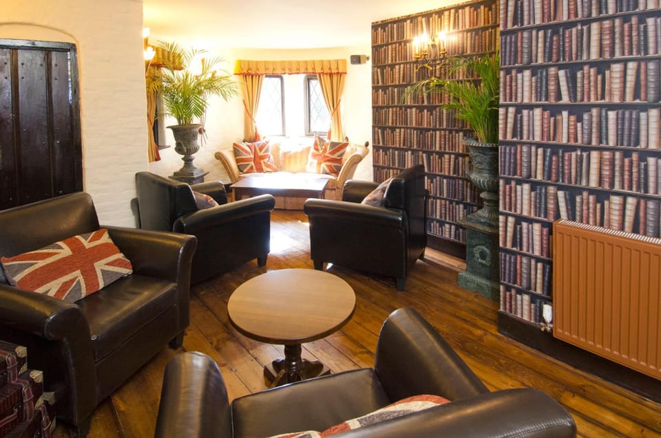 The Roundabout Hotel Hotel in Horsham District