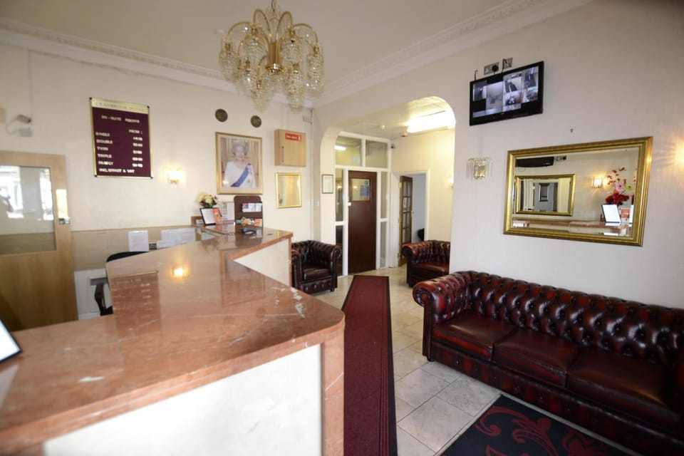 Cranbrook Hotel Hotel in Ilford