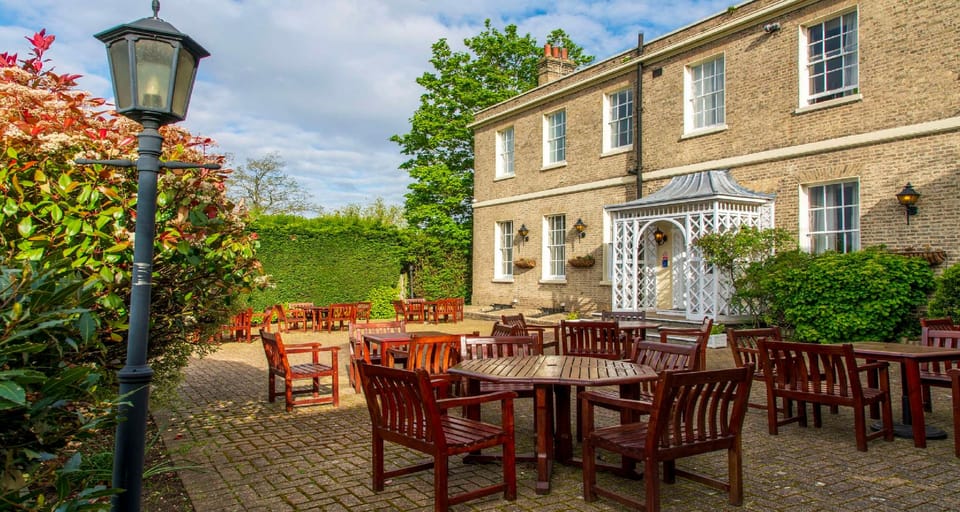 London Chigwell Prince Regent Hotel Signature Collection by Best Western Hotel in Ilford