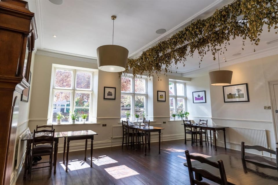 Ruswarp Hall - Whitby Hotel in England