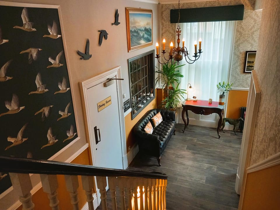 Ashburton House - B&B Hotel in Scarborough