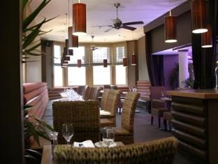 Crown Hotel Hotel in South Kesteven District