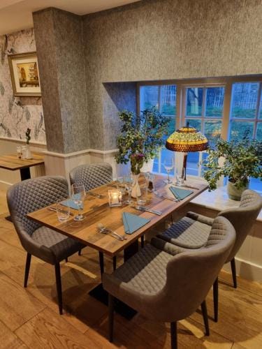 White Horse Inn & Restaurant Hotel in England
