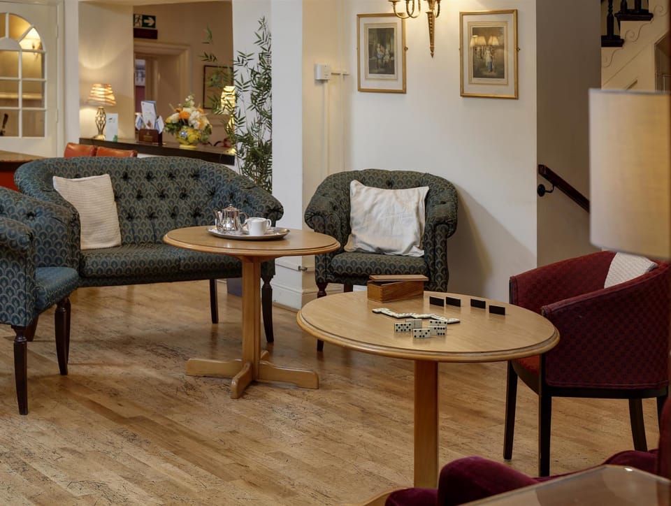 Best Western The George Hotel, Swaffham Hotel in Swaffham