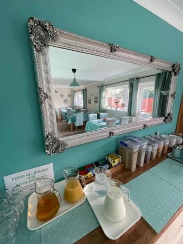 Pen Mar Guest House Hotel in Wales
