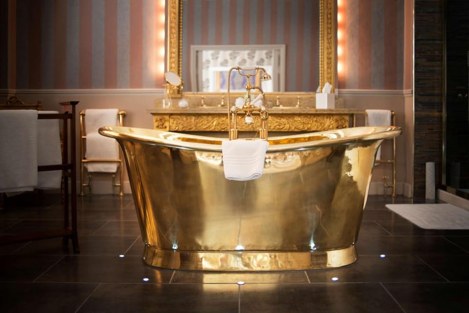 The Swan Hotel, Wells, Somerset - The Coaching Inn Group Hotel in Mendip District