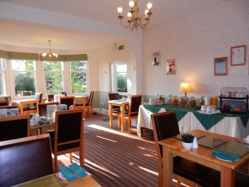 Overcombe House Hotel in West Devon District