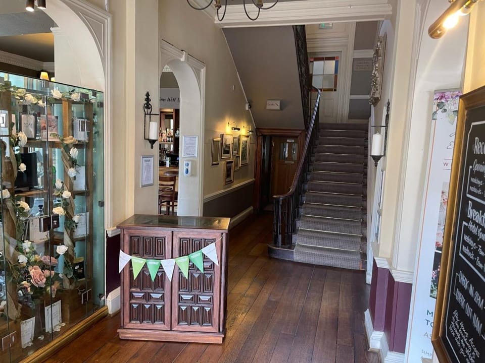 Manor Hotel by Greene King Inns Inn in Yeovil