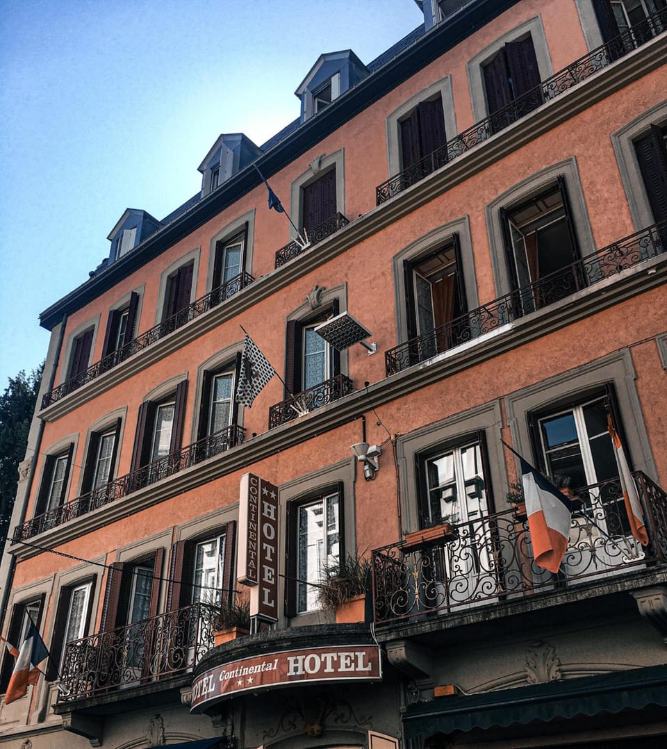 Hotel Restaurant Continental Hotel in Évian-les-Bains