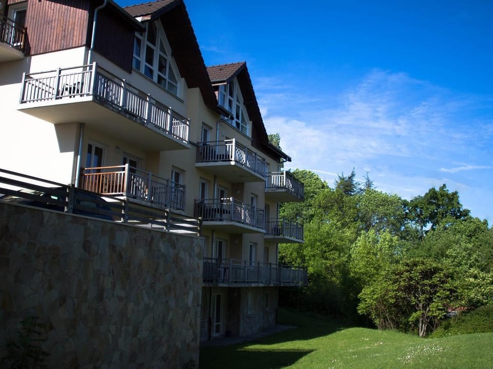 Zenitude Evian Les Terrasses du Lac, an Ascend Collection Hotel Apartment hotel in Évian-les-Bains