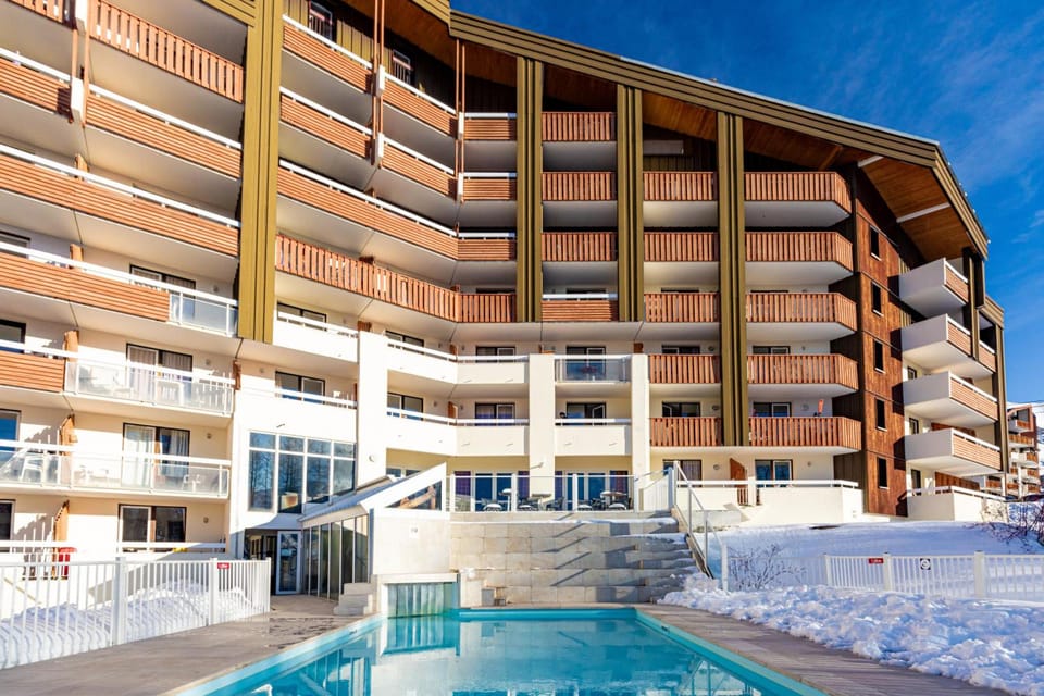 Residence Pierre & Vacances Les Bergers Apartment hotel in Huez