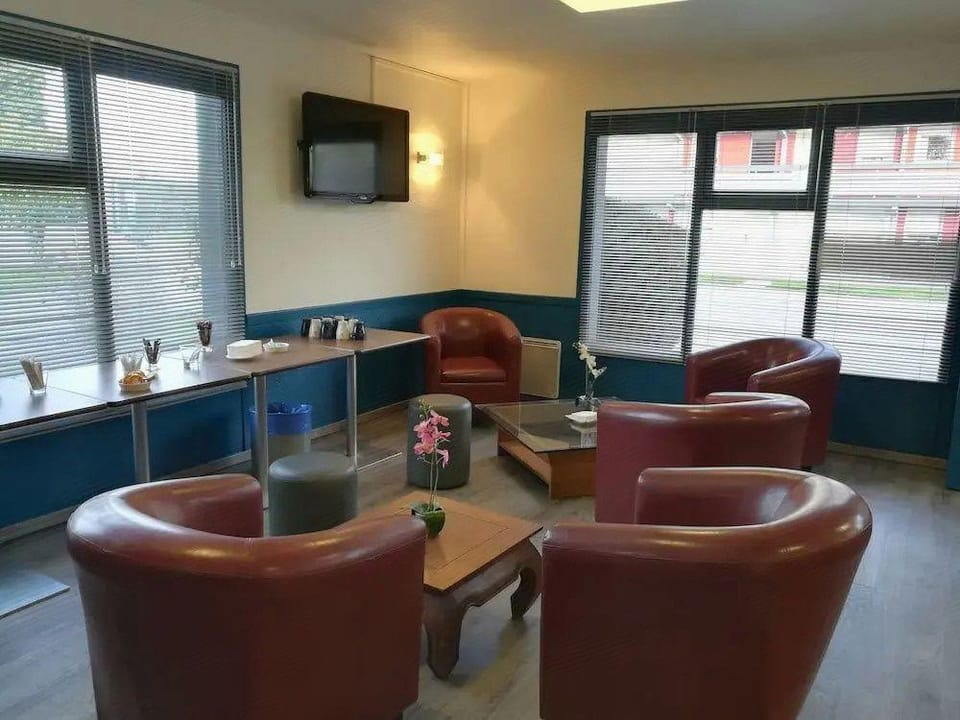 KYRIAD ROUEN SUD - Oissel Hotel in Normandy