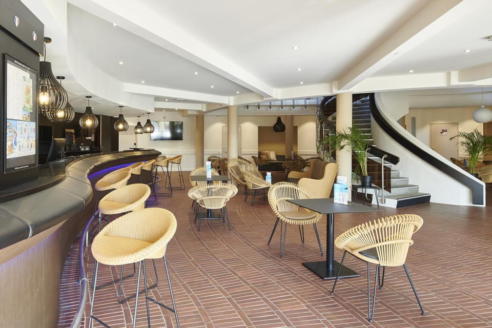 Bar/lounge