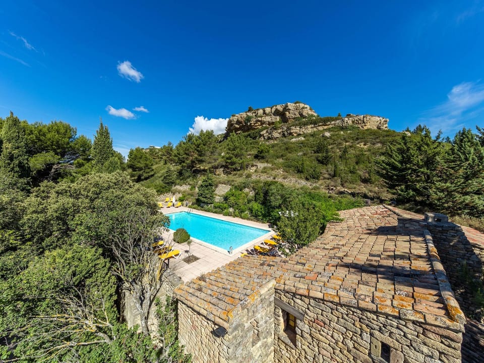 Abbaye de Sainte Croix Hotel Hotel in Provence-Alpes-Côte d'Azur
