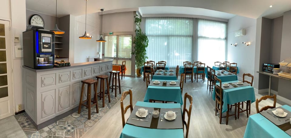 Hotel du Midi Hotel in Provence-Alpes-Côte d'Azur
