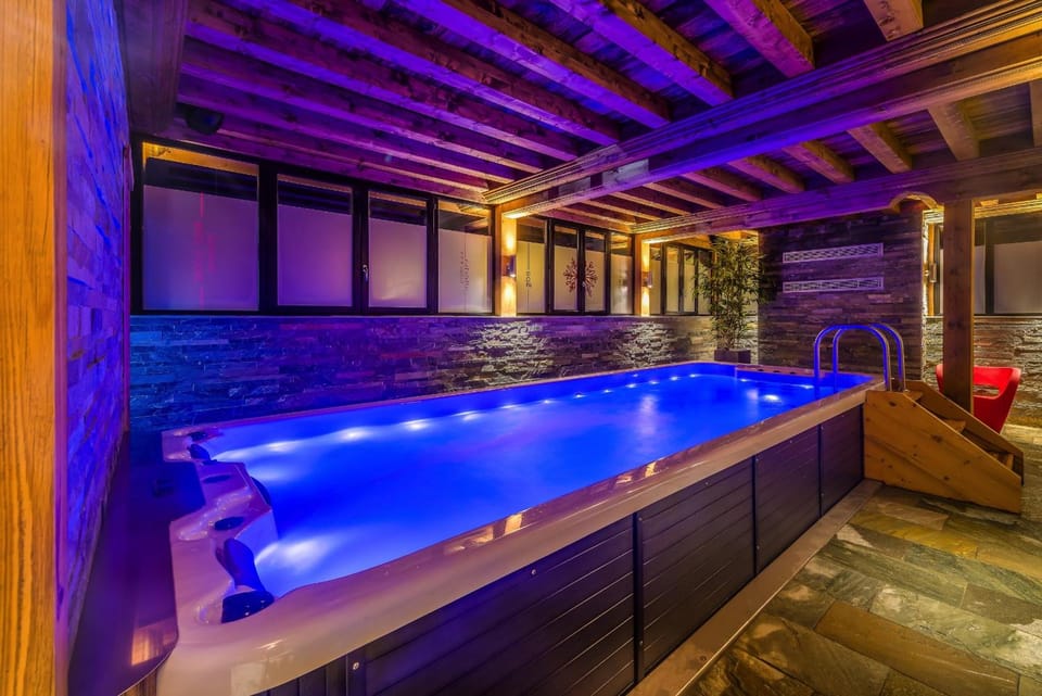 La Maison Rouge Hotel in Auvergne-Rhône-Alpes