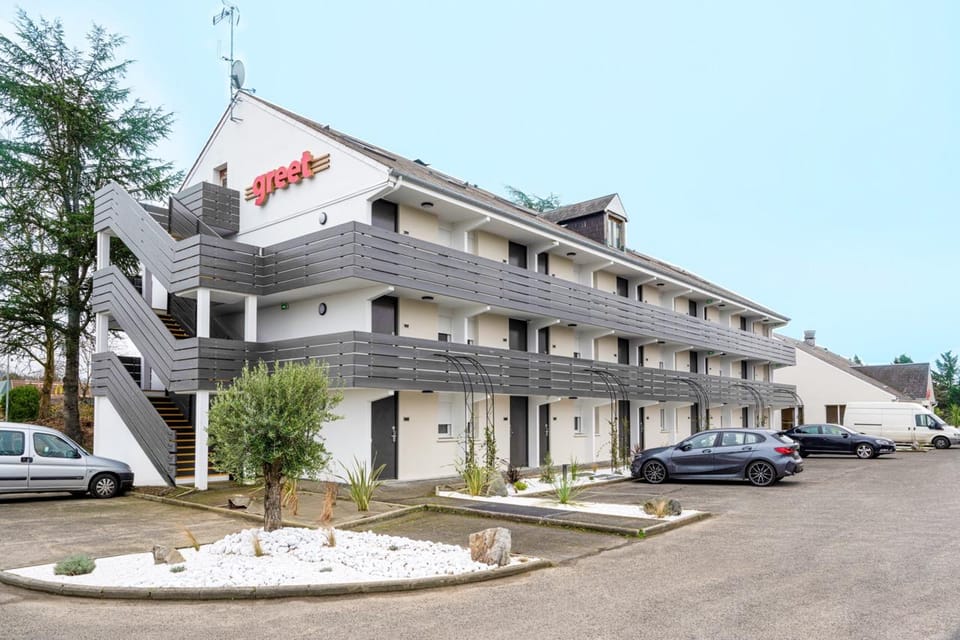 greet Hotel Chatellerault Hotel in Centre-Val de Loire