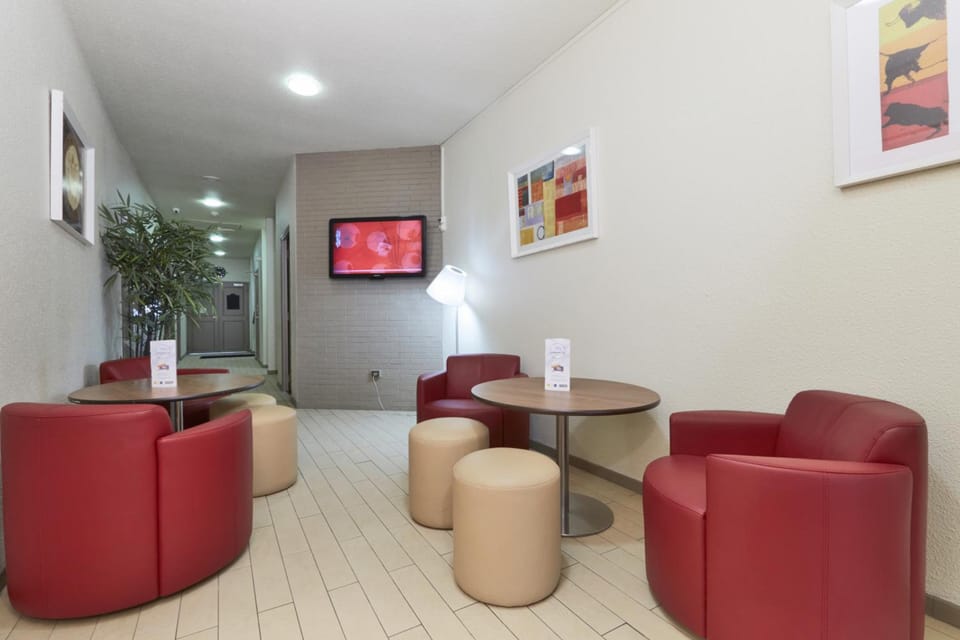 Campanile PRIME - Paris Levallois-Perret Hotel in Levallois-Perret