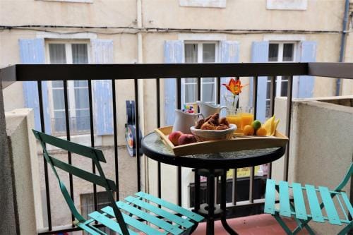 Hotel Des Tuileries Hotel in Nimes