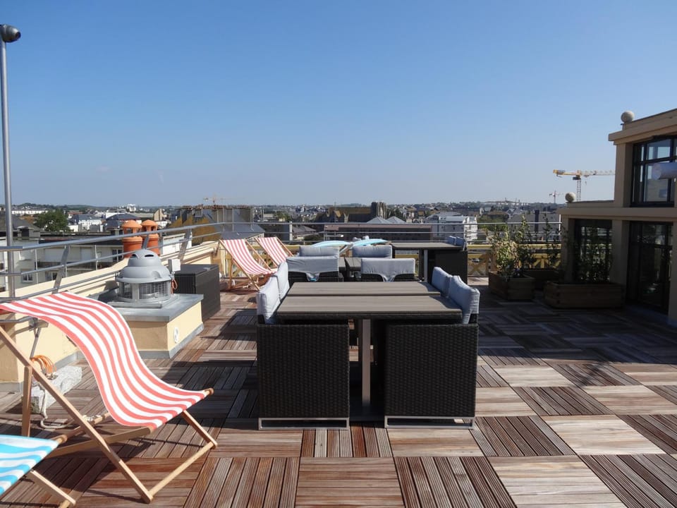 Ambassadeurs Logis Hotel Hotel in St-Malo