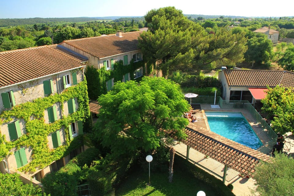 Logis Hotel Restaurant Uzes Pont du Gard Hotel in Uzes