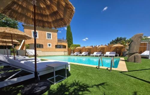 Hotel Le SAINT-GENIES Hotel in Uzes