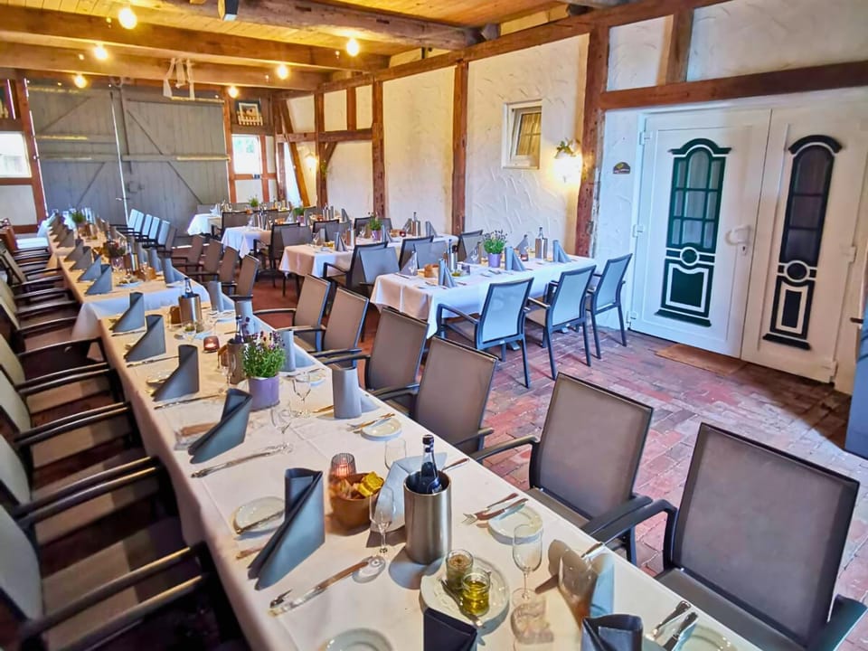 Banquet hall