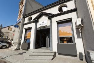 Akacija Luxury Suites Hotel in Belgrade