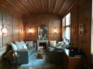Hotel Roter Hahn - Bed & Breakfast Hotel in Garmisch-Partenkirchen
