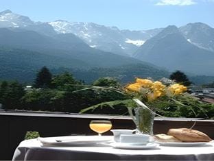 Hotel Roter Hahn - Bed & Breakfast Hotel in Garmisch-Partenkirchen